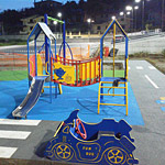 Mounting playground